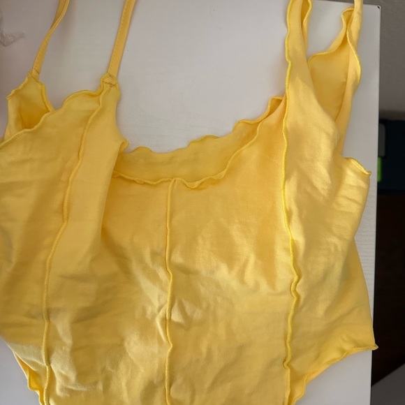 Asymmetrical top - Picture 2 of 2